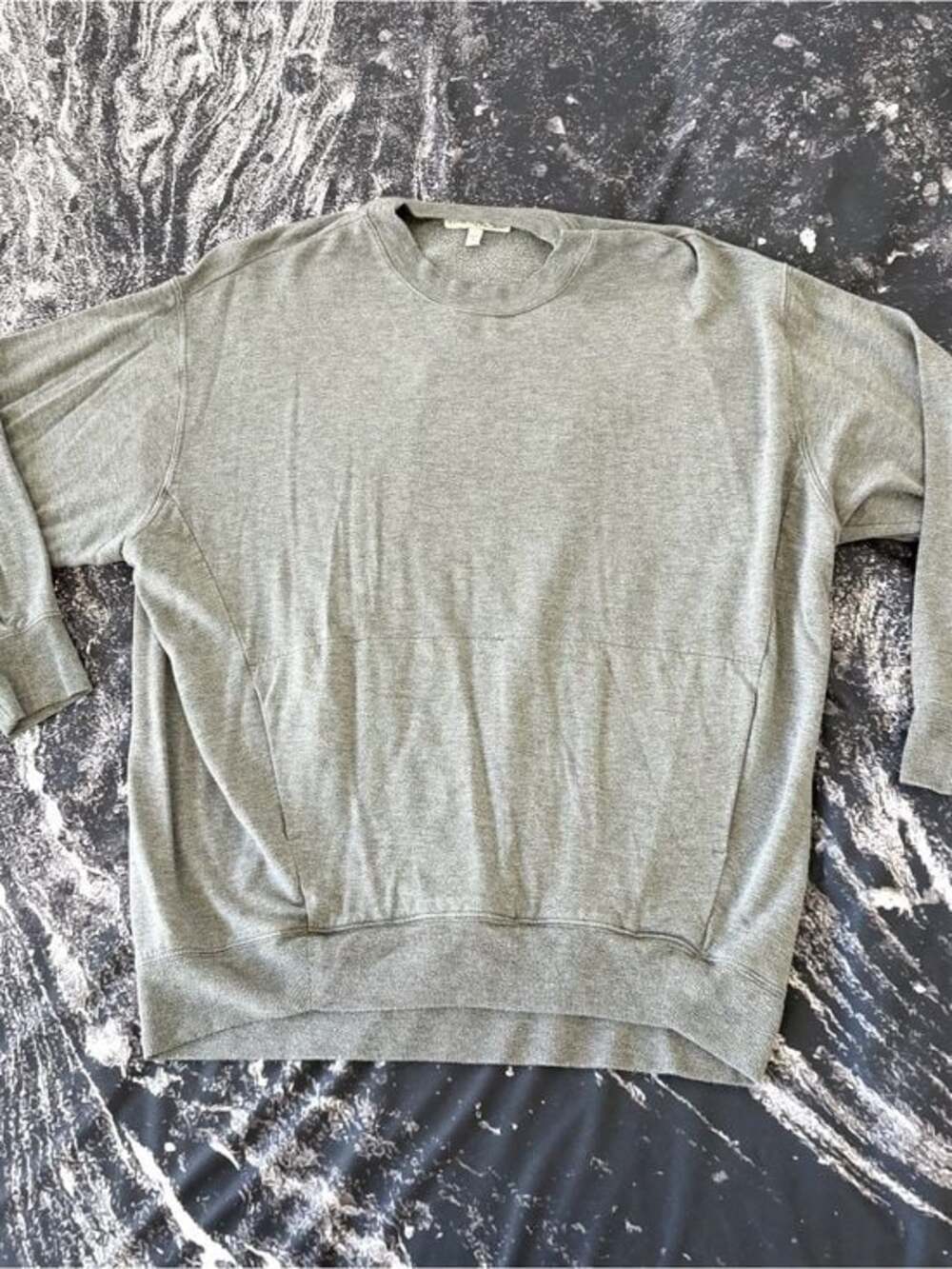 Express One Eleven Sweatshirt Women's Gray Pullover Crew Neck Casual - Small